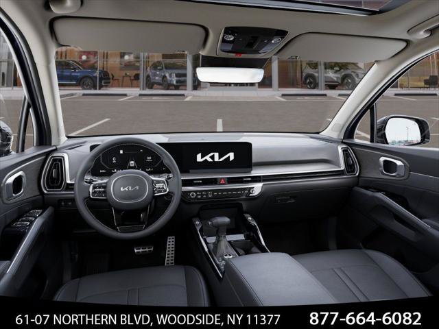 Used 2025 Kia Sorento SX AWD/4WD image 16