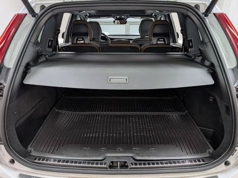 Used 2023 Volvo XC90 T8 Plus w/ Protection Package Premier AWD/4WD image 25