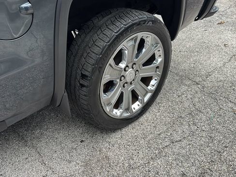 Used 2017 GMC Sierra 1500 Denali w/ Denali Ultimate Package AWD/4WD image 42