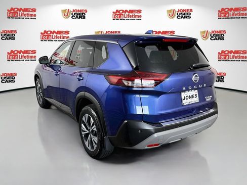 Certified 2021 Nissan Rogue SV AWD/4WD image 2