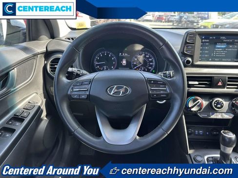 Used 2020 Hyundai Kona SEL Plus AWD/4WD image 12