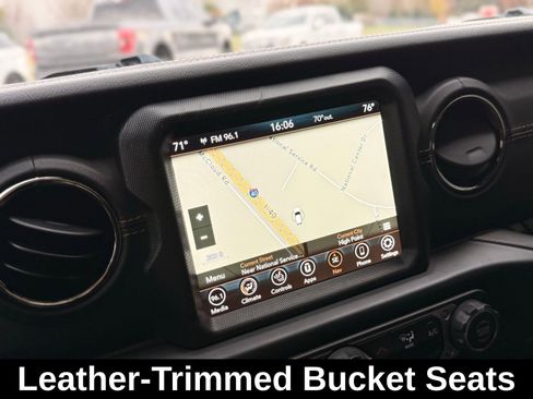 Used 2022 Jeep Gladiator Overland image 46