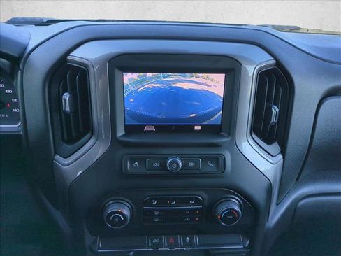 Used 2022 Chevrolet Silverado 2500 Custom w/ Custom Value Package image 14