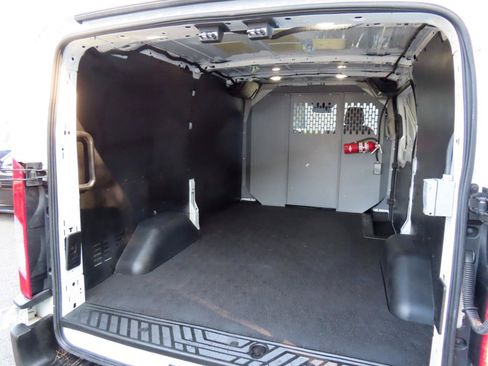 Used 2019 Ford Transit 150 130 Low Roof RWD image 22