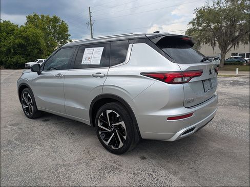 Used 2024 Mitsubishi Outlander SEL FWD image 5