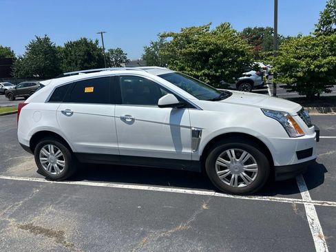 Used 2014 Cadillac SRX Luxury w/ Driver Awareness Package FWD image 2