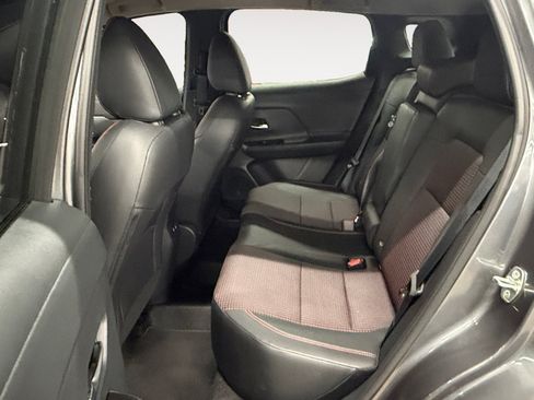 Used 2026 Nissan Kicks SR FWD image 23