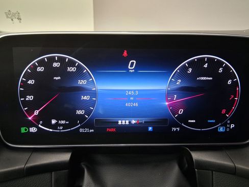 Used 2023 Mercedes-Benz GLC 300 4MATIC image 17