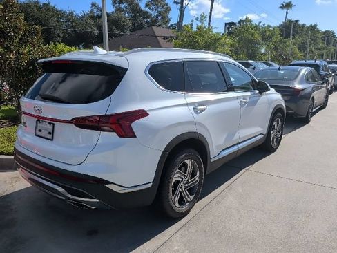 Used 2021 Hyundai Santa Fe SEL w/ Convenience Package FWD image 2