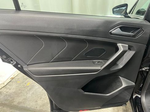 Used 2024 Volkswagen Tiguan SEL R-Line image 25