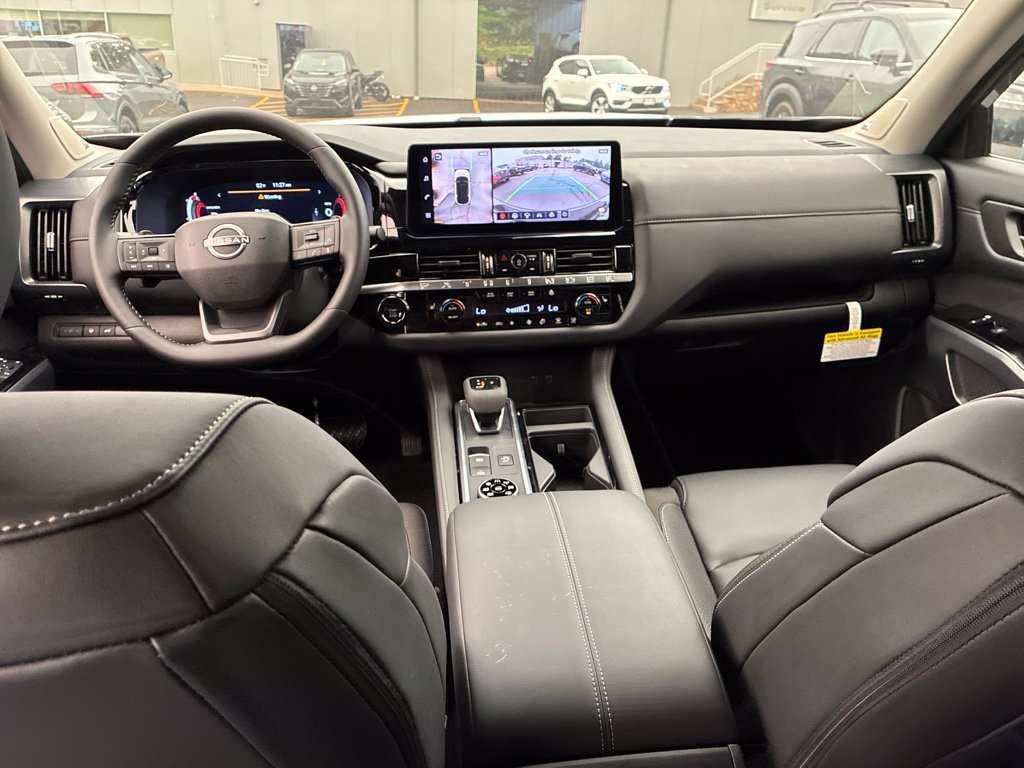 New 2026 Nissan Pathfinder SL w/ SL Premium Package (P04) AWD/4WD image 27