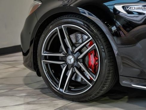 Used 2019 Mercedes-Benz E 63 AMG S w/ Driver Assistance Package image 90