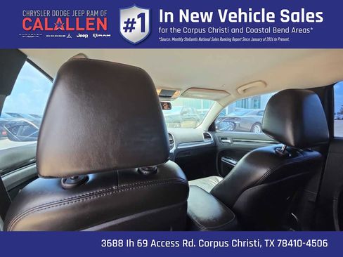 Used 2019 Chrysler 300 Touring L w/ Quick Order Package 22F RWD image 19