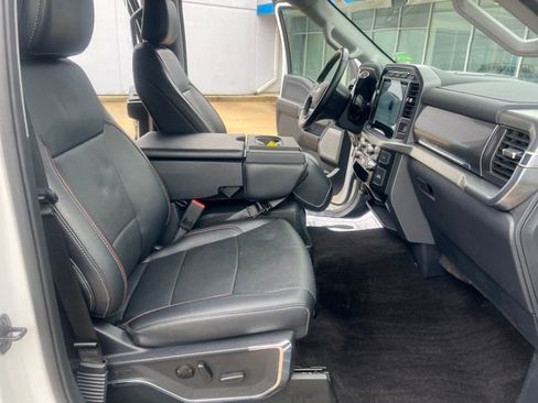 Used 2022 Ford F150 Lariat w/ Equipment Group 501A Mid image 19