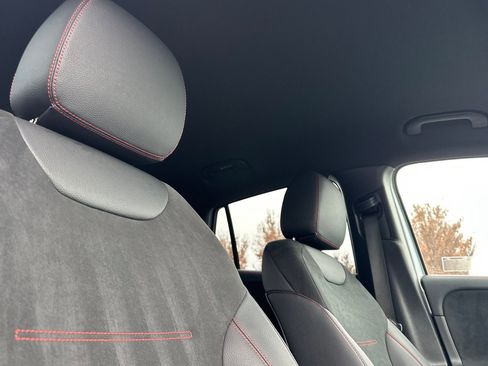 Certified 2025 Mercedes-Benz GLA 250 4MATIC image 17