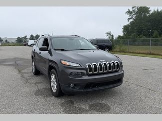 Used 2016 Jeep Cherokee Latitude w/ Cold Weather Group AWD/4WD 360° Tour