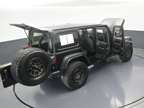 Used 2022 Jeep Wrangler Unlimited Sport w/ Xtreme Recon 35" Tire Package AWD/4WD image 69