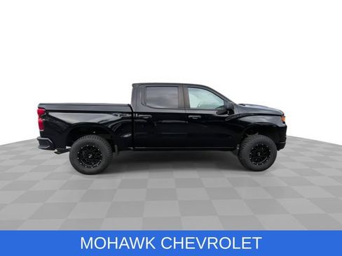 Used 2022 Chevrolet Silverado 1500 Custom Trail Boss AWD/4WD image 9