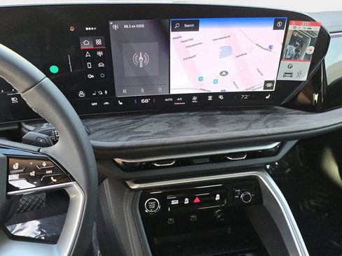 Certified 2025 Audi Q5 Premium w/ Convenience Package AWD/4WD image 23