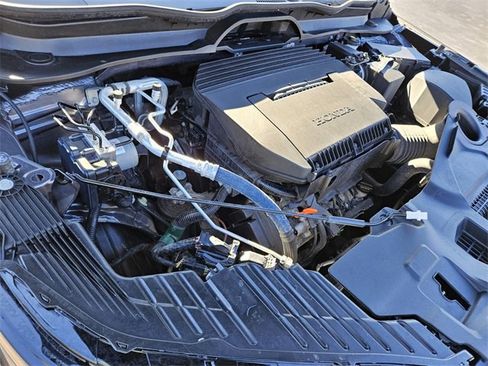 Used 2024 Honda Pilot Elite image 17