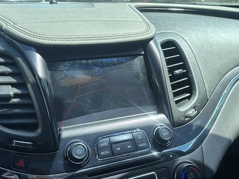 Used 2014 Chevrolet Impala LTZ FWD image 22