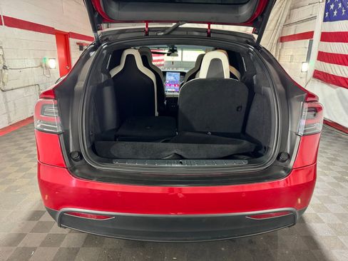 Used 2018 Tesla Model X P100D image 25