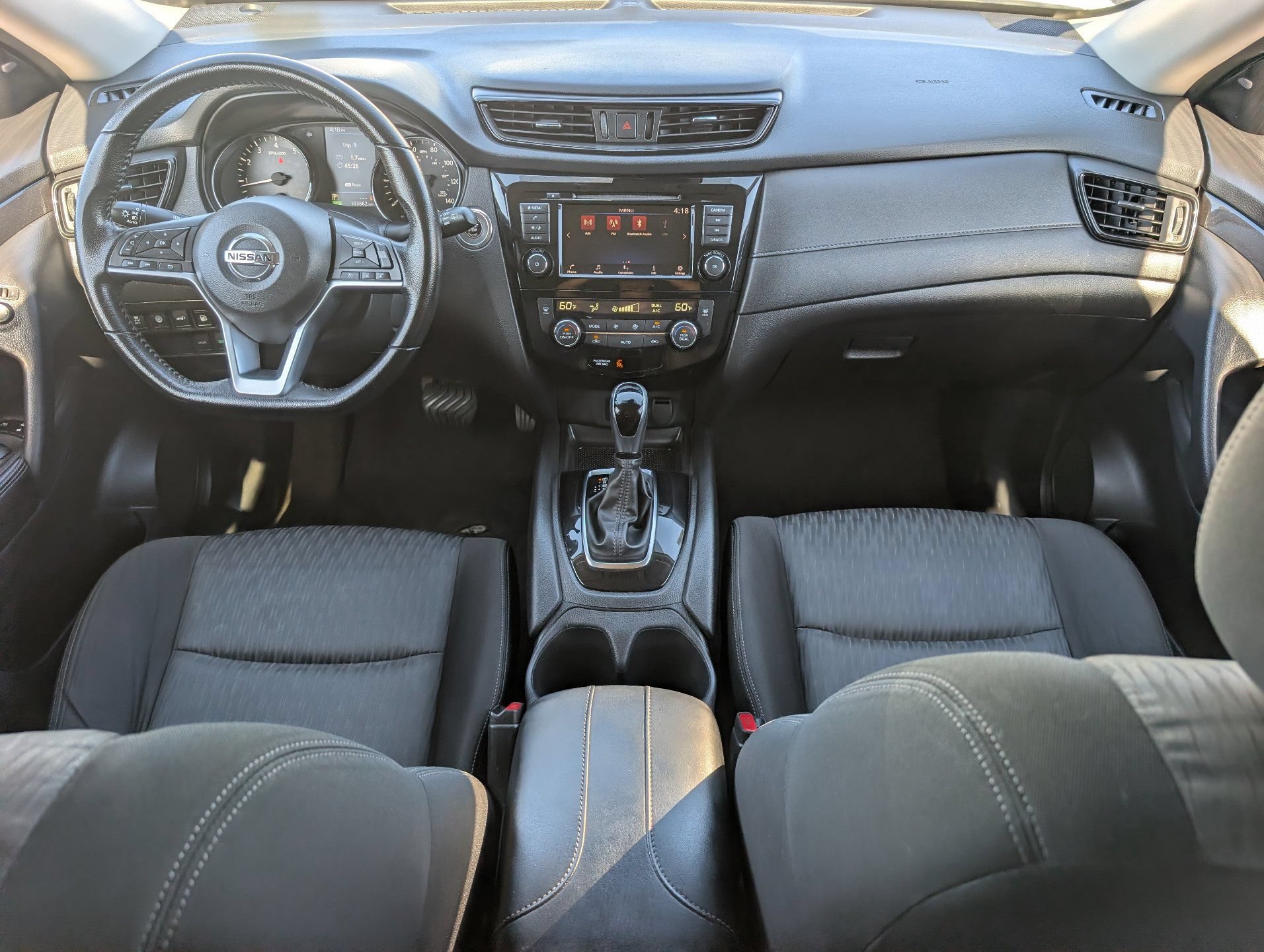 Used 2020 Nissan Rogue SV FWD image 14