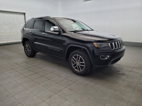 Used 2017 Jeep Grand Cherokee Limited w/ Luxury Group II AWD/4WD image 11