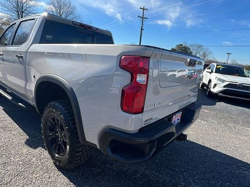 New 2026 Chevrolet Silverado 1500 ZR2 image 7