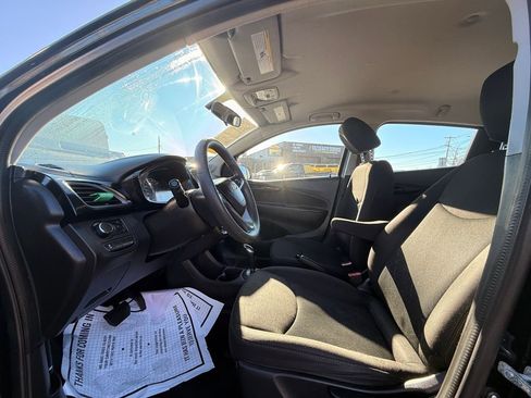 Used 2021 Chevrolet Spark LT FWD image 18