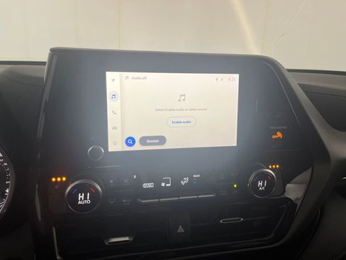 Used 2023 Toyota Highlander XSE image 68