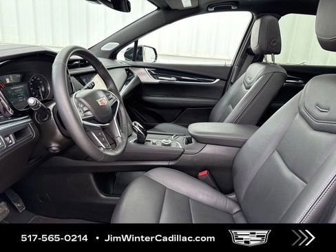Certified 2025 Cadillac XT5 Premium Luxury image 34
