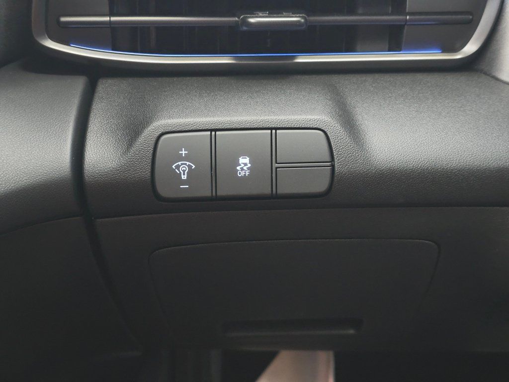New 2026 Hyundai Elantra N FWD image 26