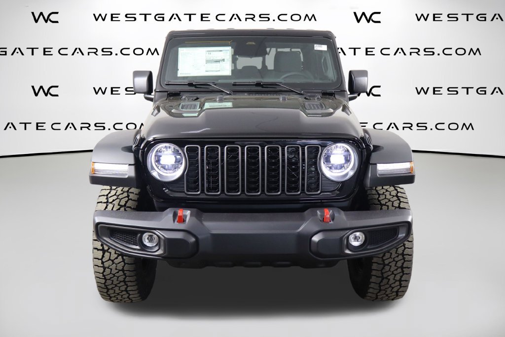 New 2026 Jeep Gladiator Rubicon w/ Steel Power Dome Hood Package AWD/4WD image 2