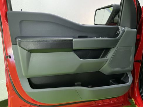 Used 2022 Ford F150 XLT image 16