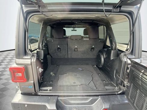 Used 2022 Jeep Wrangler Unlimited Rubicon 4xe w/ Safety Group AWD/4WD image 30