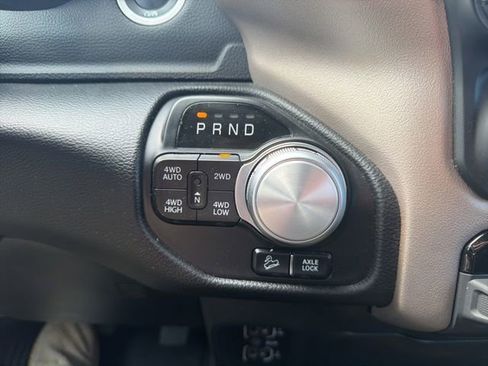Used 2021 RAM 1500 Laramie w/ Off Road Group AWD/4WD image 40
