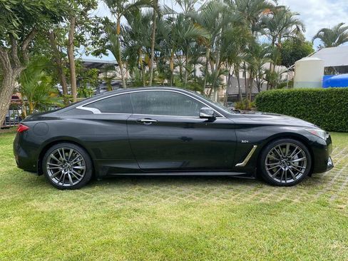 Used 2017 INFINITI Q60 3.0t Sport RWD image 8
