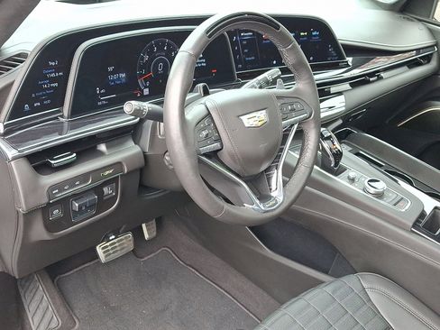 Certified 2024 Cadillac Escalade V w/ Heavy-Duty Trailer Package image 15