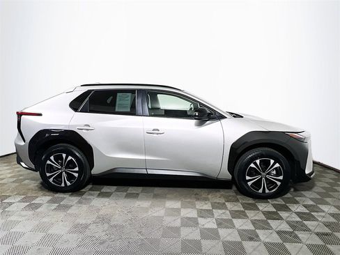 Certified 2024 Toyota bZ4X XLE image 9