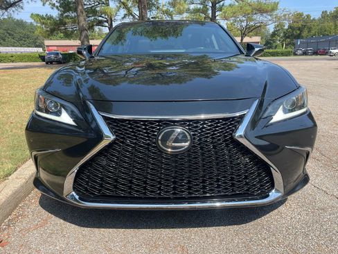 Used 2020 Lexus ES 350 w/ Premium Package image 8