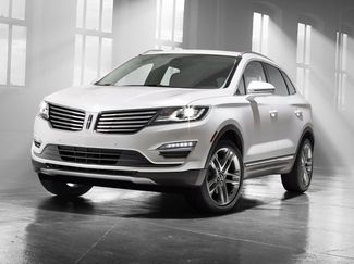 Used 2016 Lincoln MKC Reserve image 1