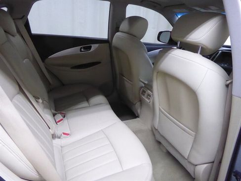 Used 2017 INFINITI QX50 2WD image 30