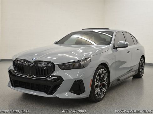 Used 2026 BMW i5 eDrive40 RWD image 2
