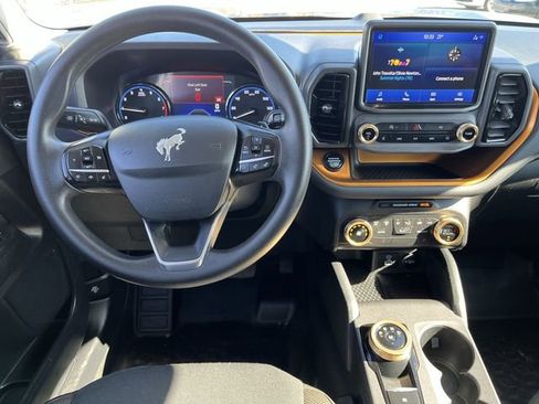 Used 2021 Ford Bronco Sport Badlands image 13