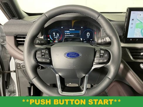 New 2026 Ford Explorer Platinum image 16