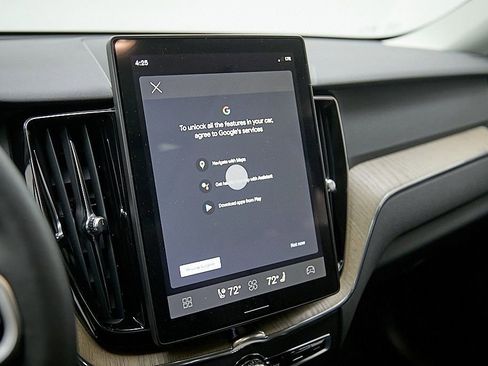 New 2026 Volvo XC60 B5 Core w/ Climate Package image 15