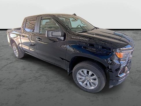 New 2026 Chevrolet Silverado 1500 Custom image 4