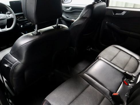 Certified 2023 Ford Escape ST-Line w/ Tech Pack #1 FWD image 21