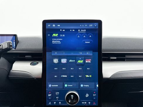 Used 2022 Ford Mustang Mach-E California Route 1 image 6